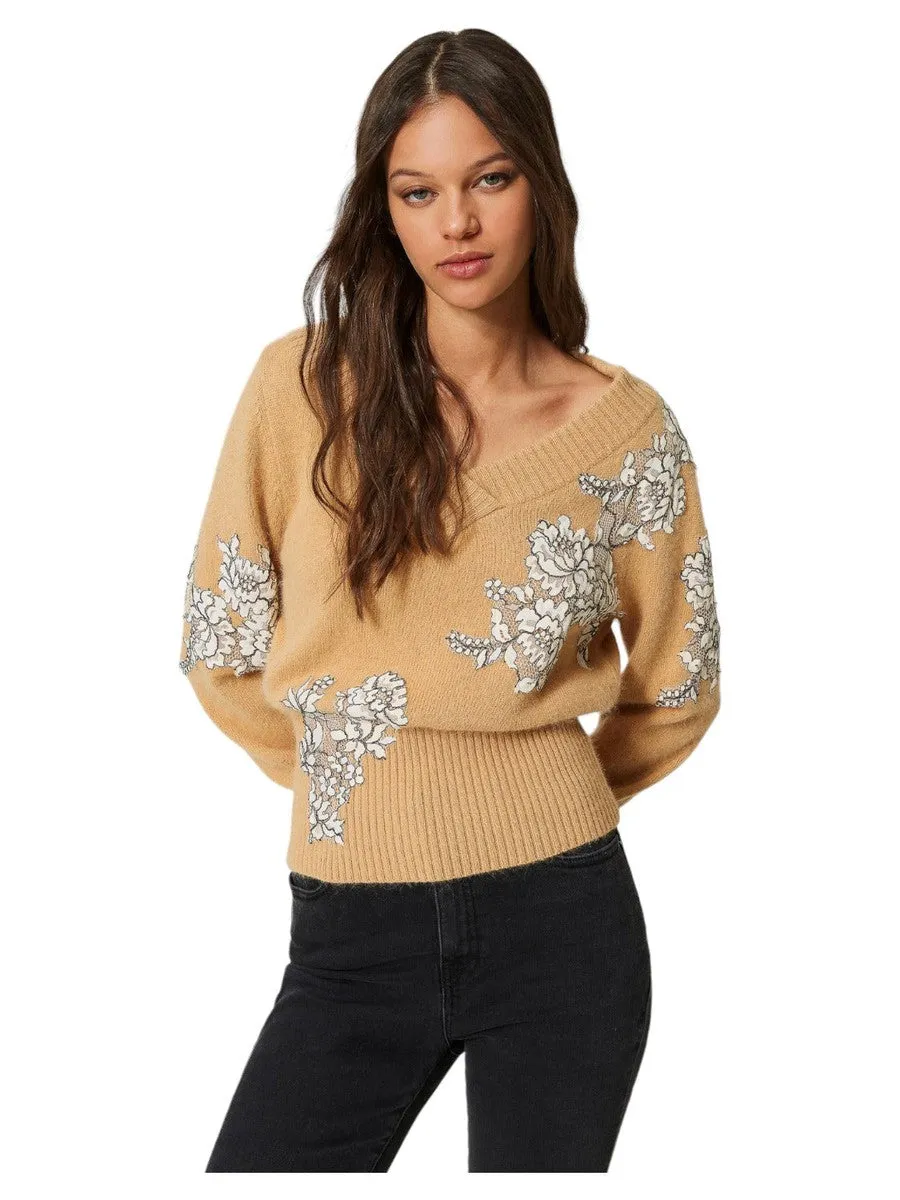Maglia in misto angora con pizzo